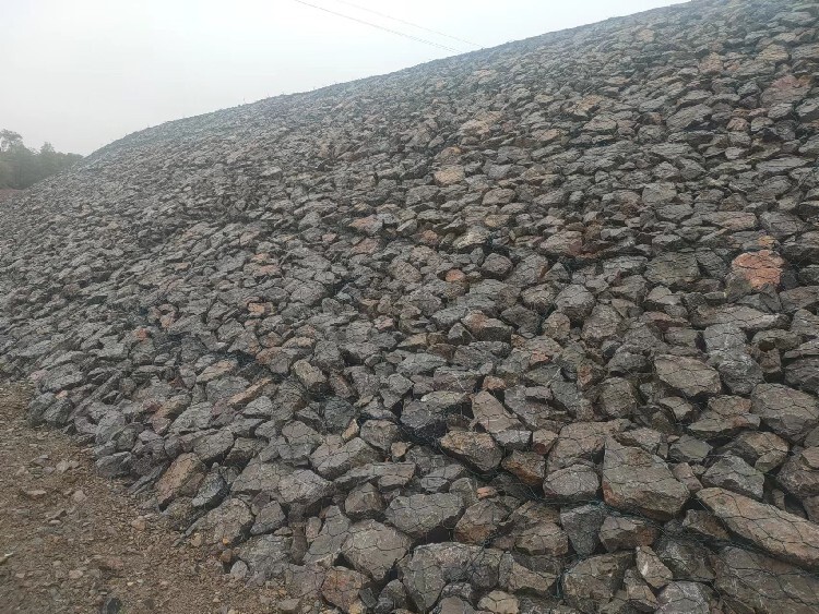 山东边坡格宾护垫报价,雷诺护垫