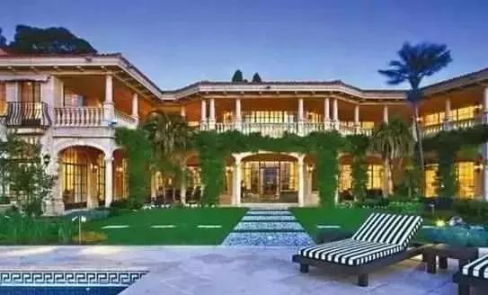 章泽天抛售9000万澳洲豪宅！其名下3套数亿别墅，最大有80多间房