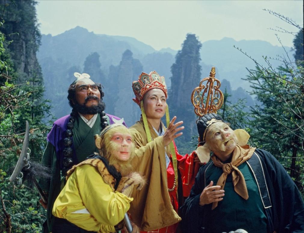 35年过去了,《西游记》三位唐僧演员的老年生活,差距也太大了吧