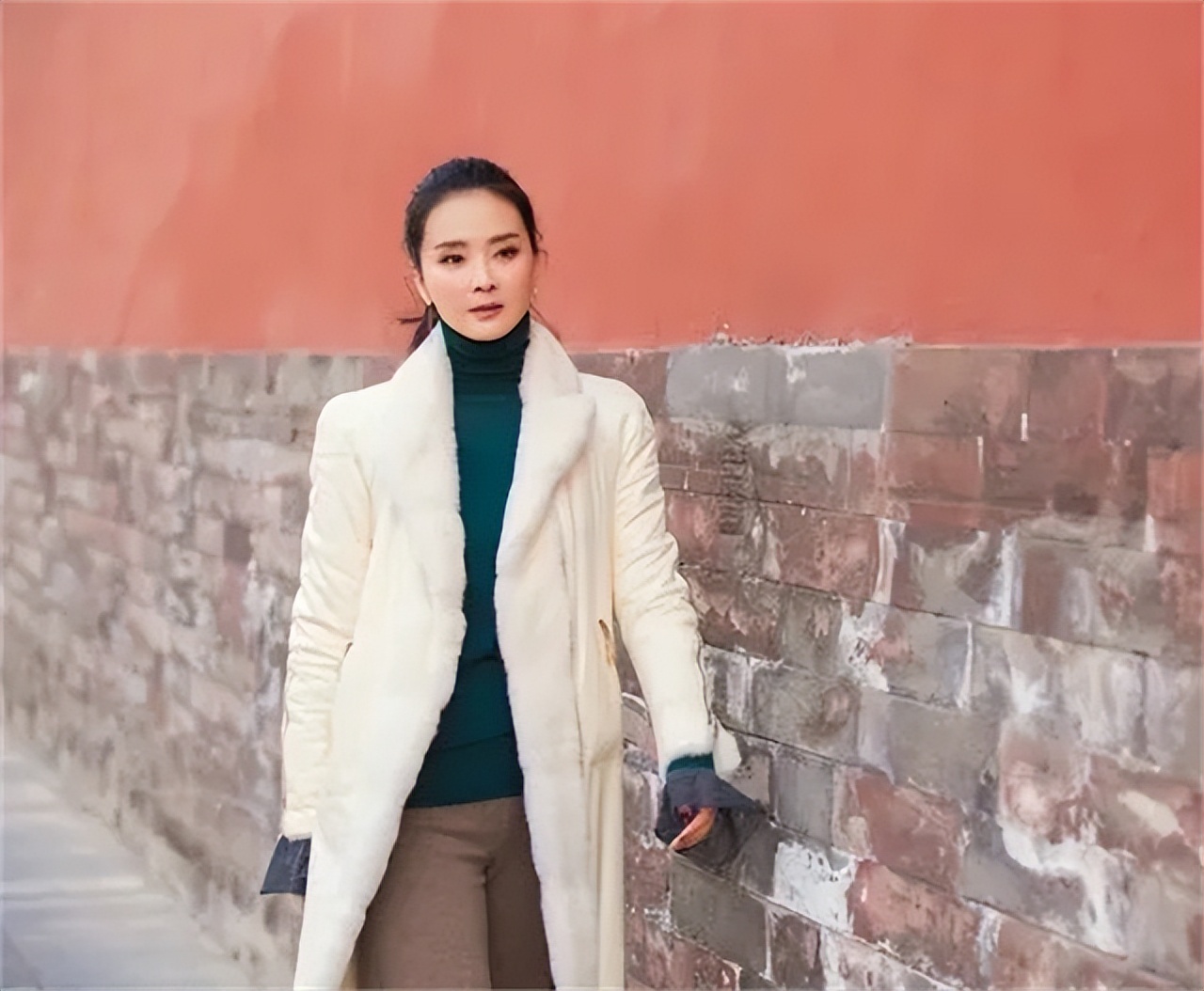 王志才：母亲是郡主，二婚妻子是“晴格格”，豪宅就在紫禁城旁边