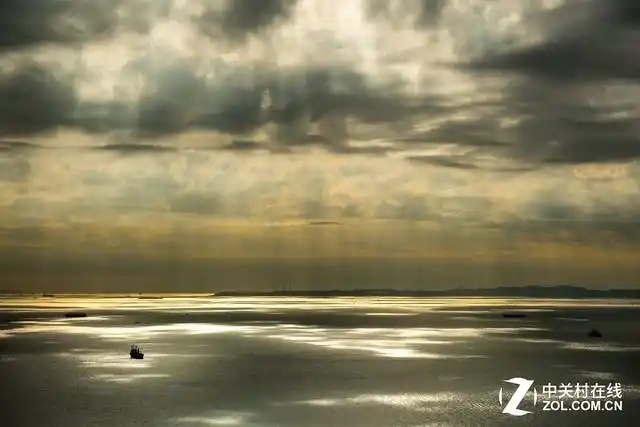 看图学摄影：透过飞机的小窗看大千世界