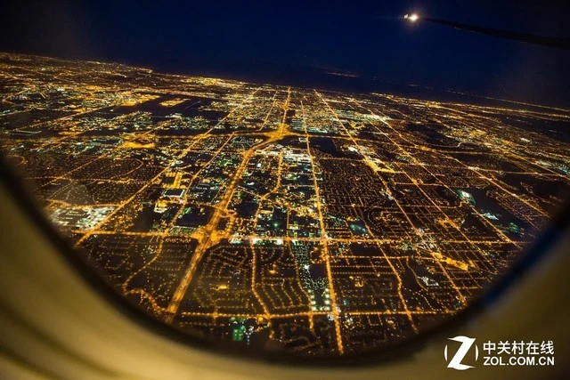 丢掉无人机!教你如何在飞机上拍风光