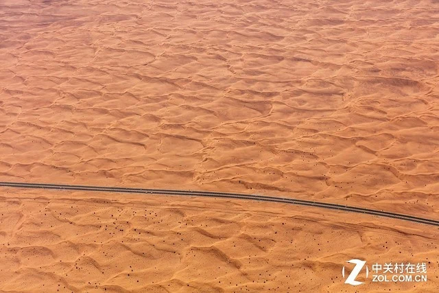 丢掉无人机!教你如何在飞机上拍风光