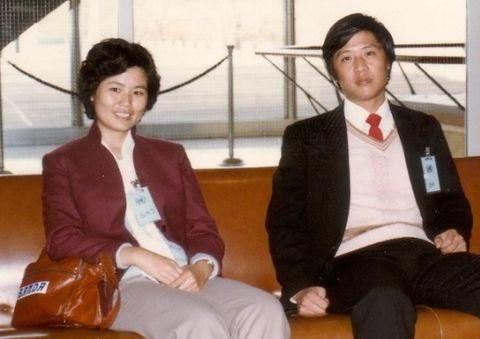 与丈夫相守48年，搭档罗京去世后自请离职，邢质斌如今怎样了？