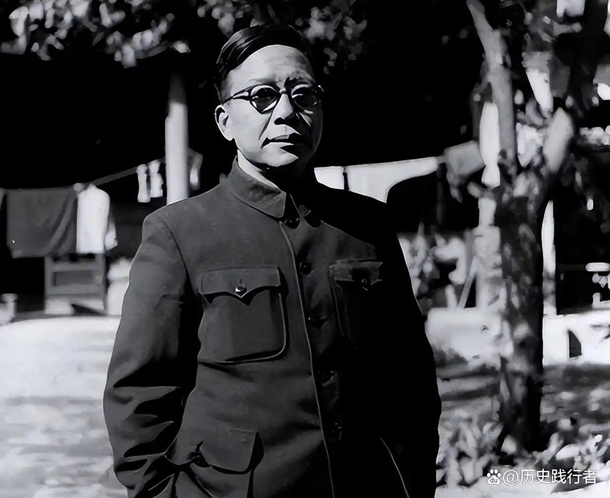 政治生涯的戏剧性转折:副总理被开除党籍,晚年为何能恢复名誉?