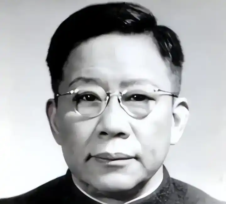 副总理跌宕人生 60岁撤职 73岁重获名誉