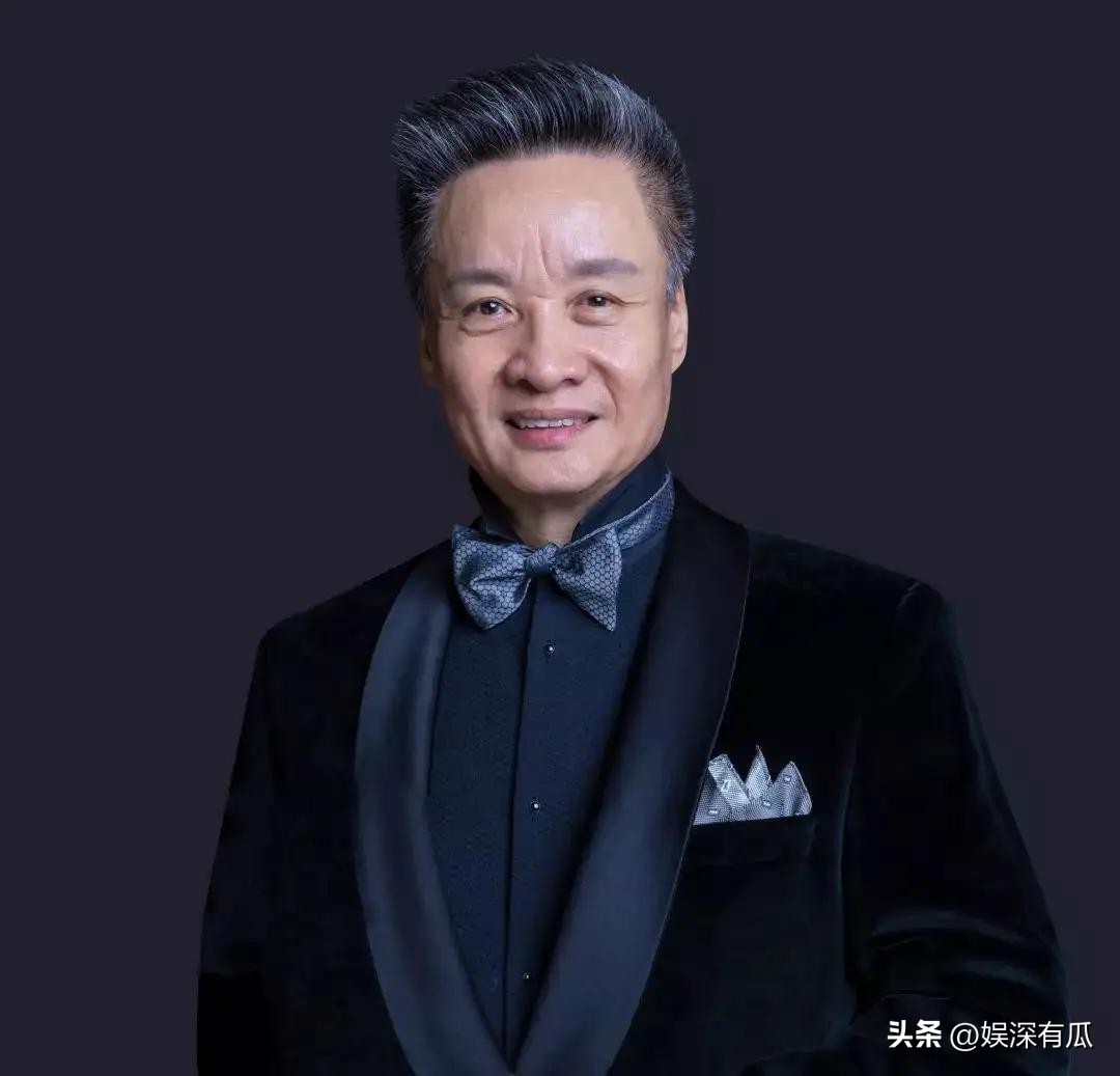 “人民歌唱家”阎维文：对爱妻一见钟情，陪妻子抗癌36年不离不弃