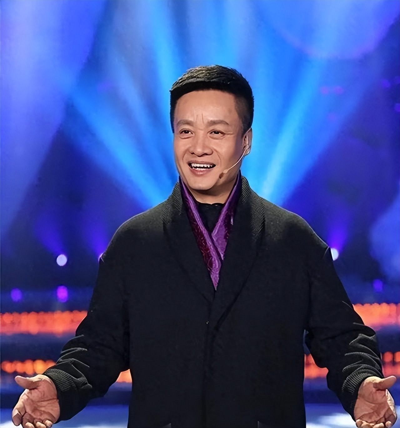 人民日报亲自点名，阎维文真实处境暴露，李双江一个字都没说错