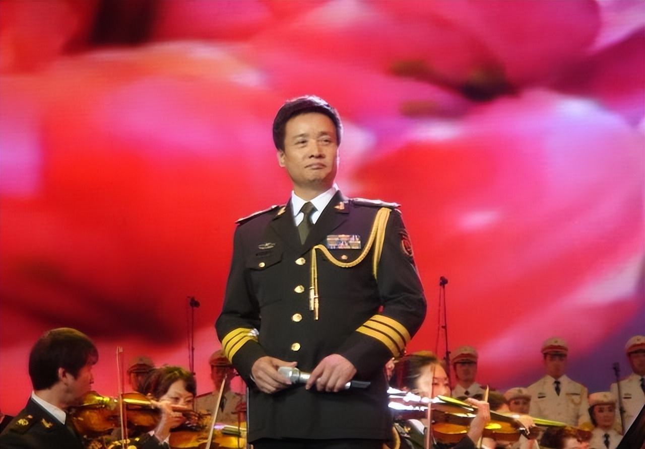 人民日报亲自点名，阎维文真实处境暴露，李双江一个字都没说错