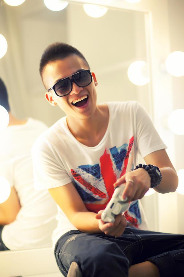 娃娃脸适合什么发型男生（适合娃娃脸男士的九款发型）