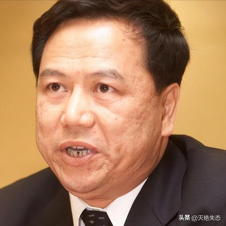 丈夫王志才失联7年,王艳丢失的面子,这次竟被19岁儿子找了回来