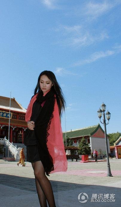 中外美女教师性感大PK：你最想上谁的课？
