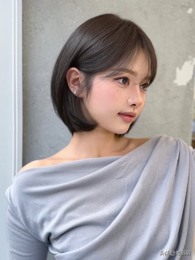 2025韩系短发封神指南｜精灵短发层次波波头，选对秒变氛围感美女