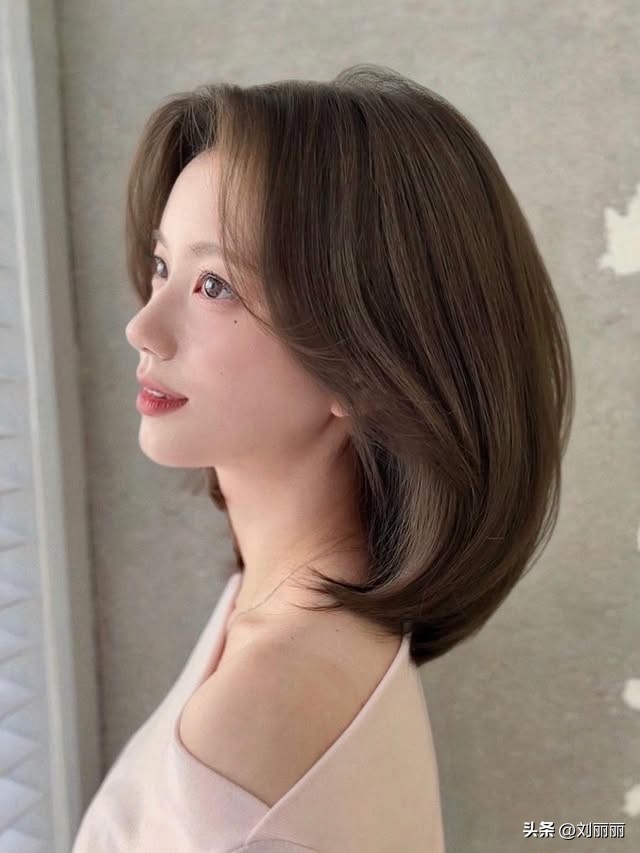 2025韩系短发封神指南｜精灵短发层次波波头，选对秒变氛围感美女