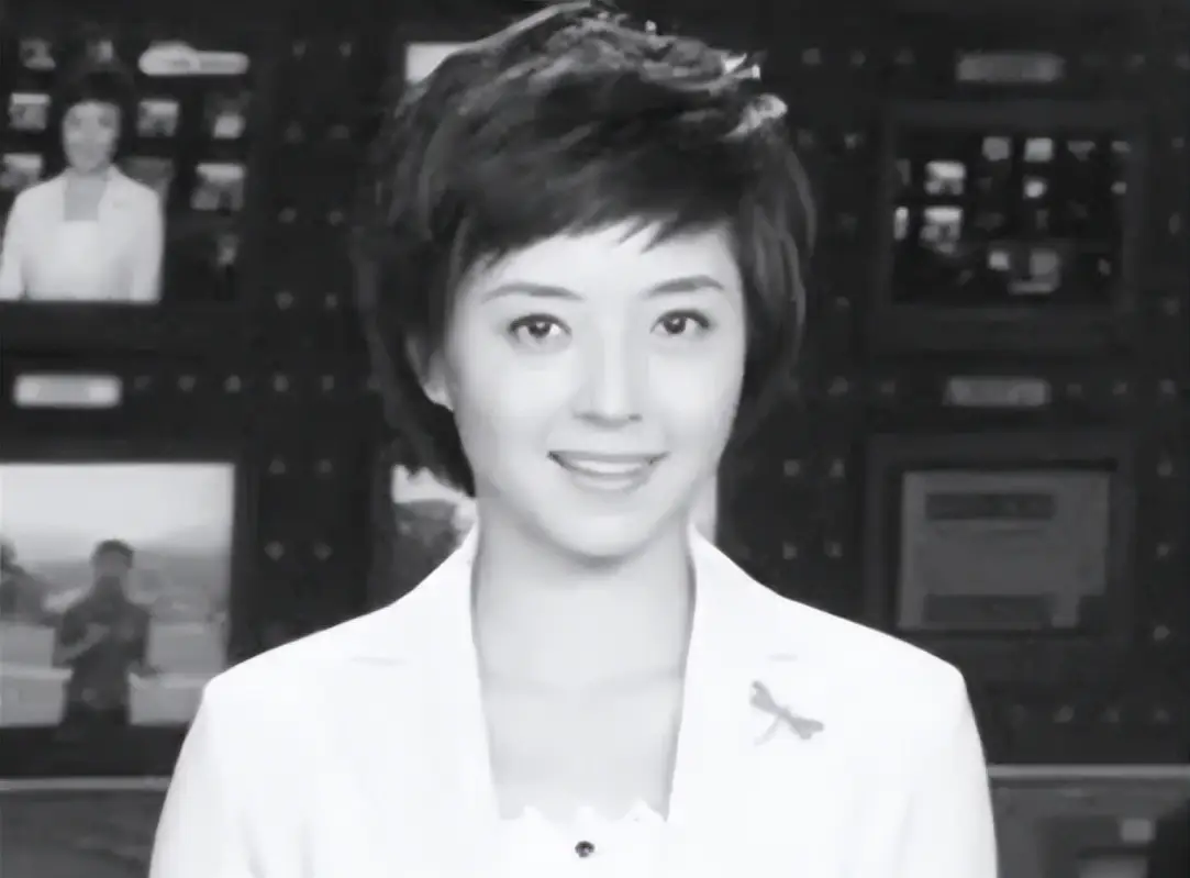 主持人佟瑶:2015年不幸溺亡,7年过去,她丈夫和女儿怎么样了?