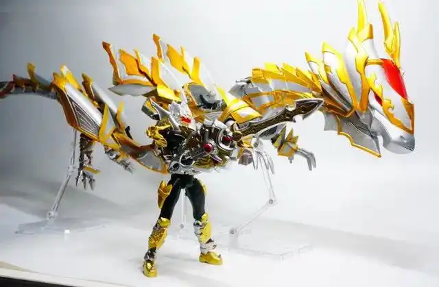 《铠甲勇士》中破坏力最恐怖的四位，第一位真的可以为所欲为