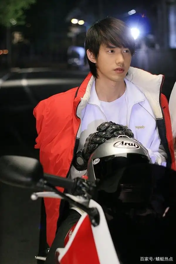 铠甲勇士最初的几位演员，有的享受高光，有的活得苟且