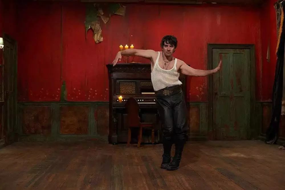 新世纪20部吸血鬼电影巅峰之作,悬疑满满越看越上头