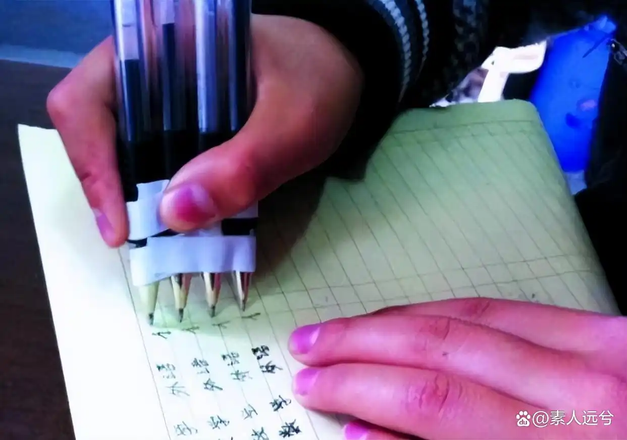 新型“体罚”在中小学流行，不打不骂却让人备受煎熬，老师也无奈