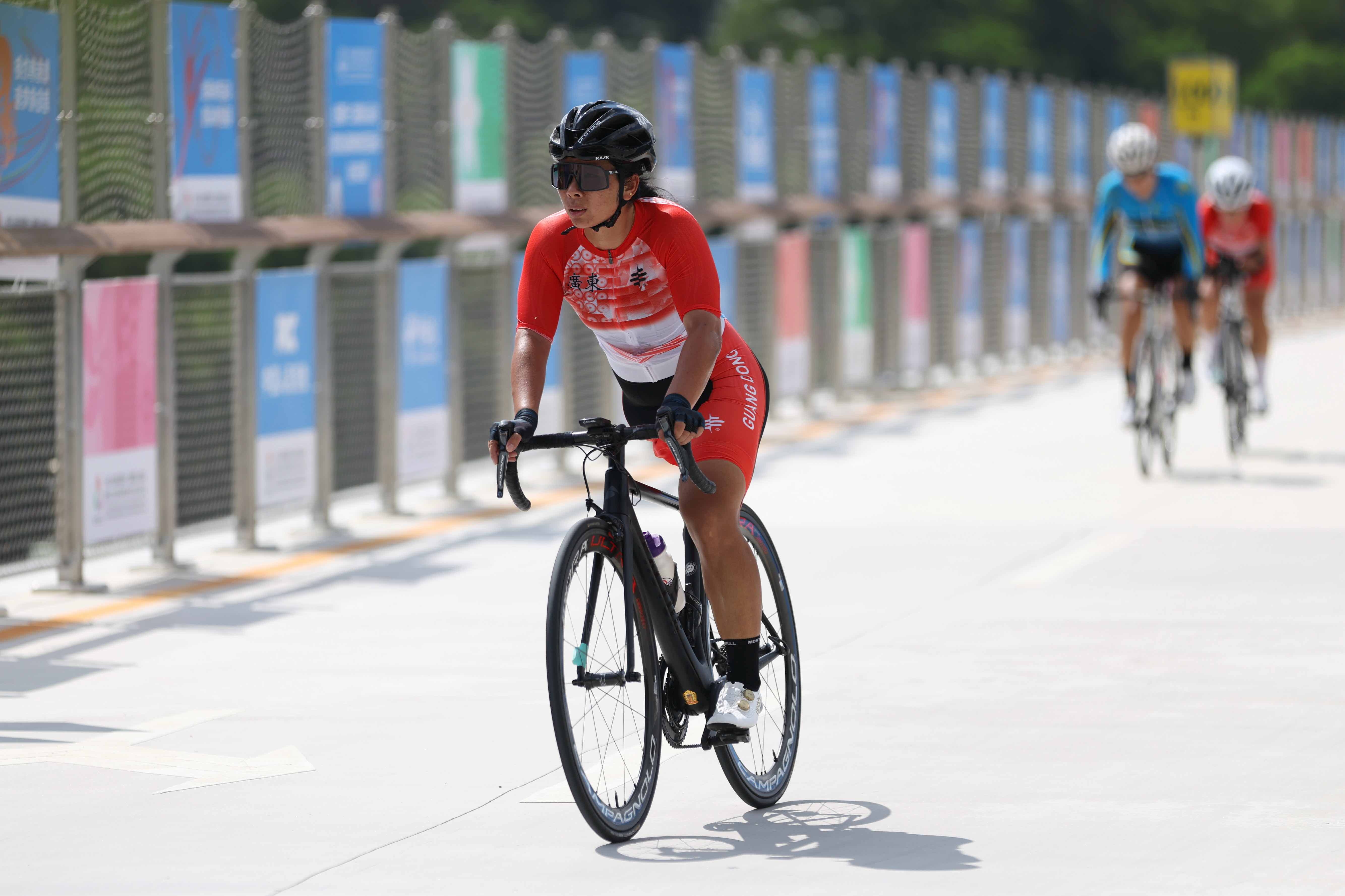 残特奥会自行车赛在深圳收官：105 金落定，17 项全国纪录被刷新