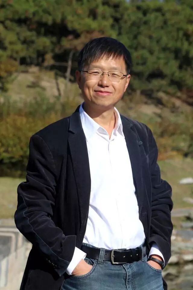 1996 年，《数字化生存》和互联网在中国的起步