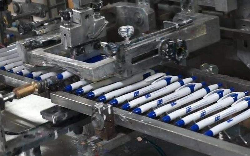 美国日本都不造圆珠笔了？因为中国的一支笔只赚1一分钱