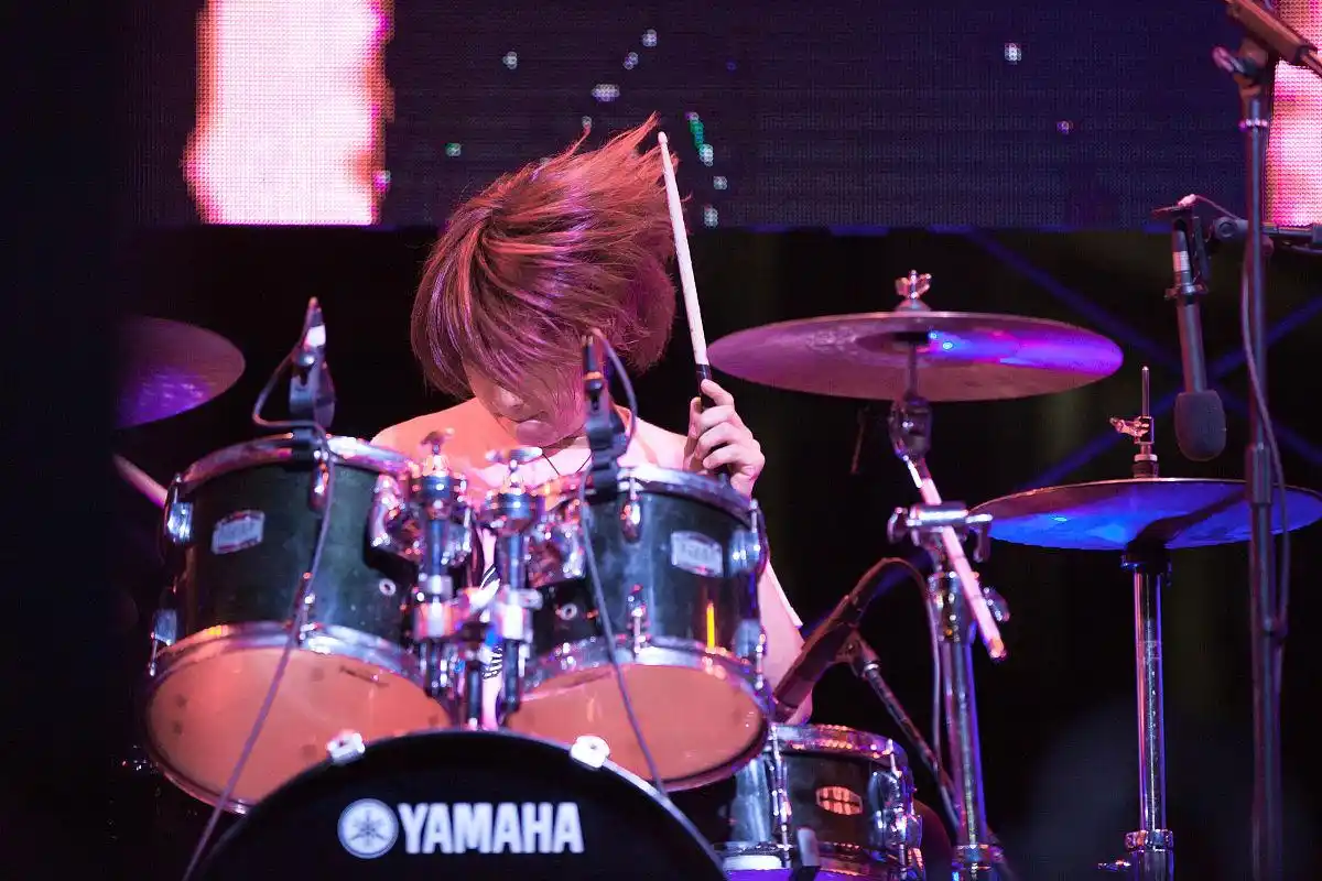 架子鼓最火的十首歌曲,你听过几首?哪首最能震撼你的心灵?