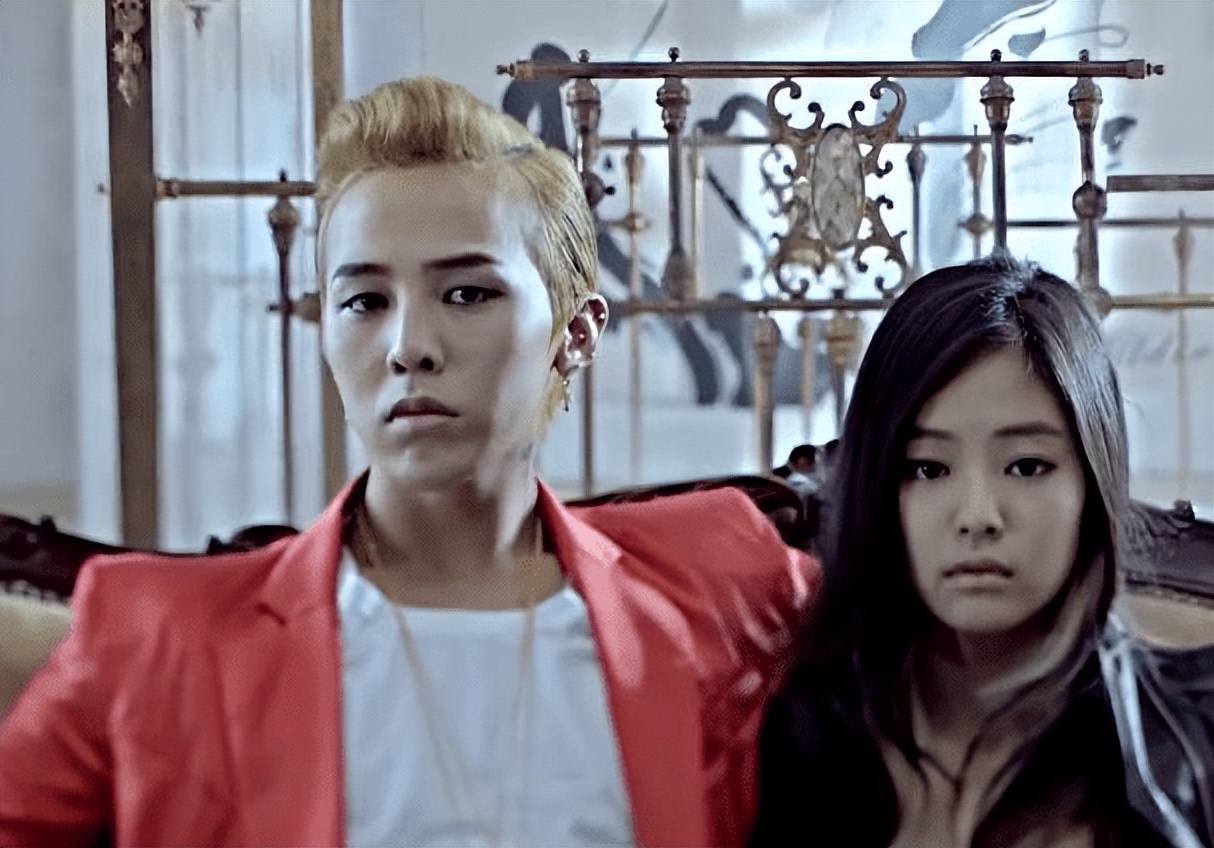 权志龙取关Jennie两人疑分手