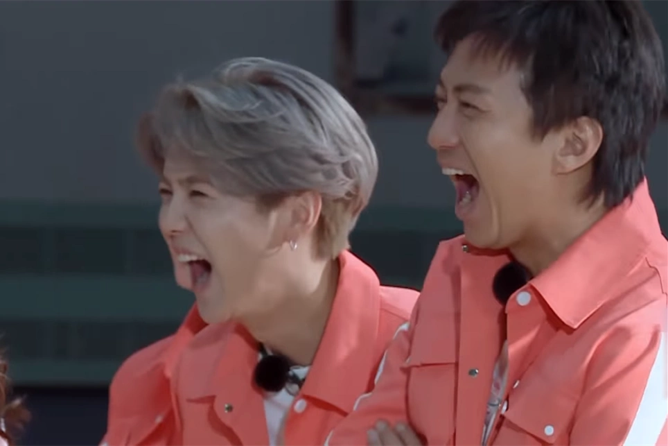 难怪大家说合影要远离鹿晗，本以为是玩笑话，看到照片就懂了！