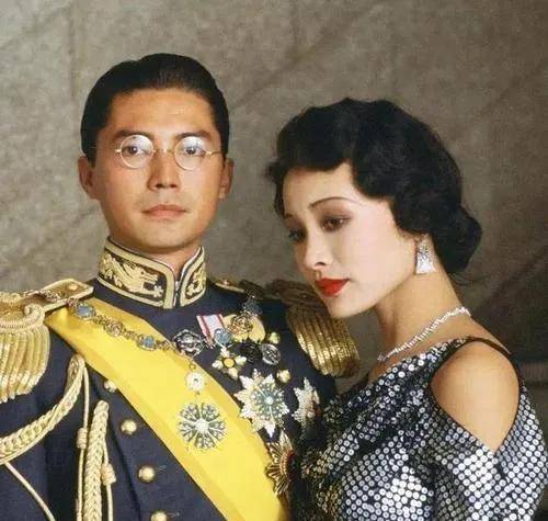 8位男星男生女相，有的越来越娇俏，有的成油腻大叔，长发遭人嫌