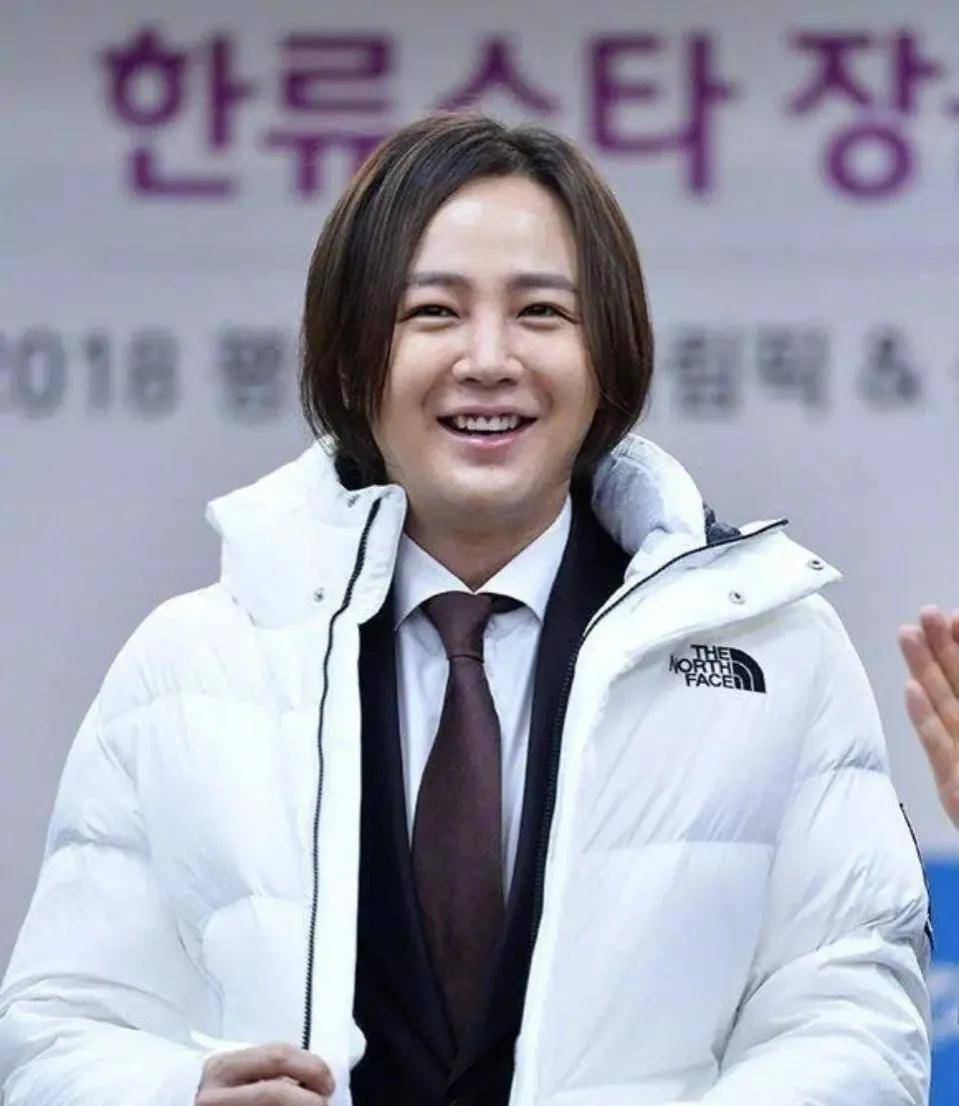 8位男星男生女相，有的越来越娇俏，有的成油腻大叔，长发遭人嫌