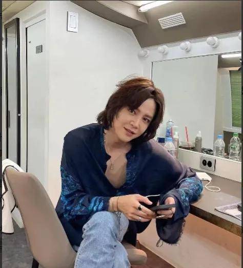 8位男星男生女相，有的越来越娇俏，有的成油腻大叔，长发遭人嫌