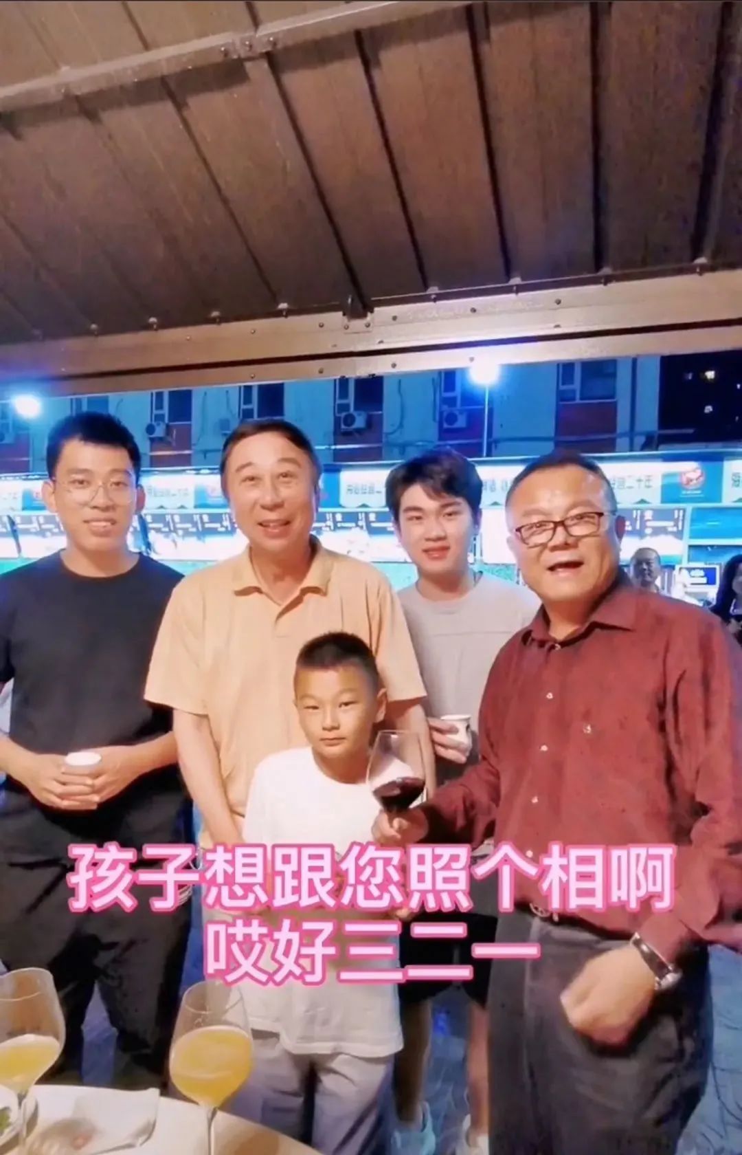 冯巩：65岁，被骂惨了