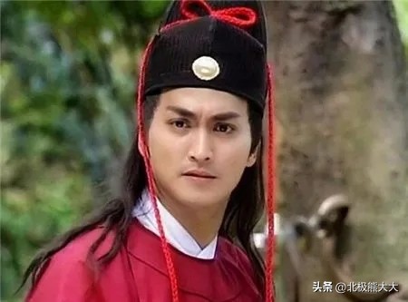 “夫凭妻贵”吕良伟:三婚娶贵州富婆一飞冲天,至少能少奋斗50年