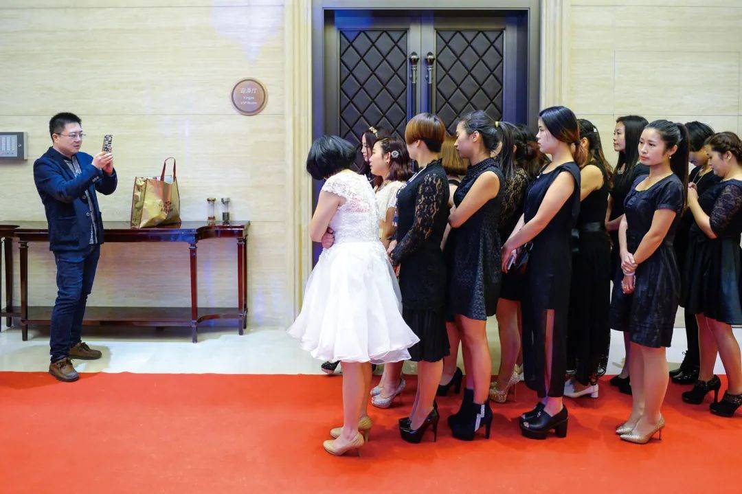 朋友圈最想搞钱的人，如今都去哪了