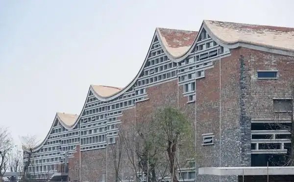 当真相成为赌注：战地记者的生死记录