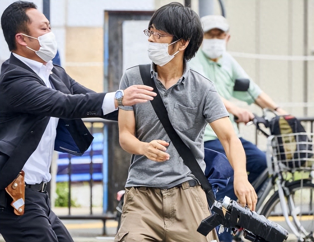 山上彻野:我认罪