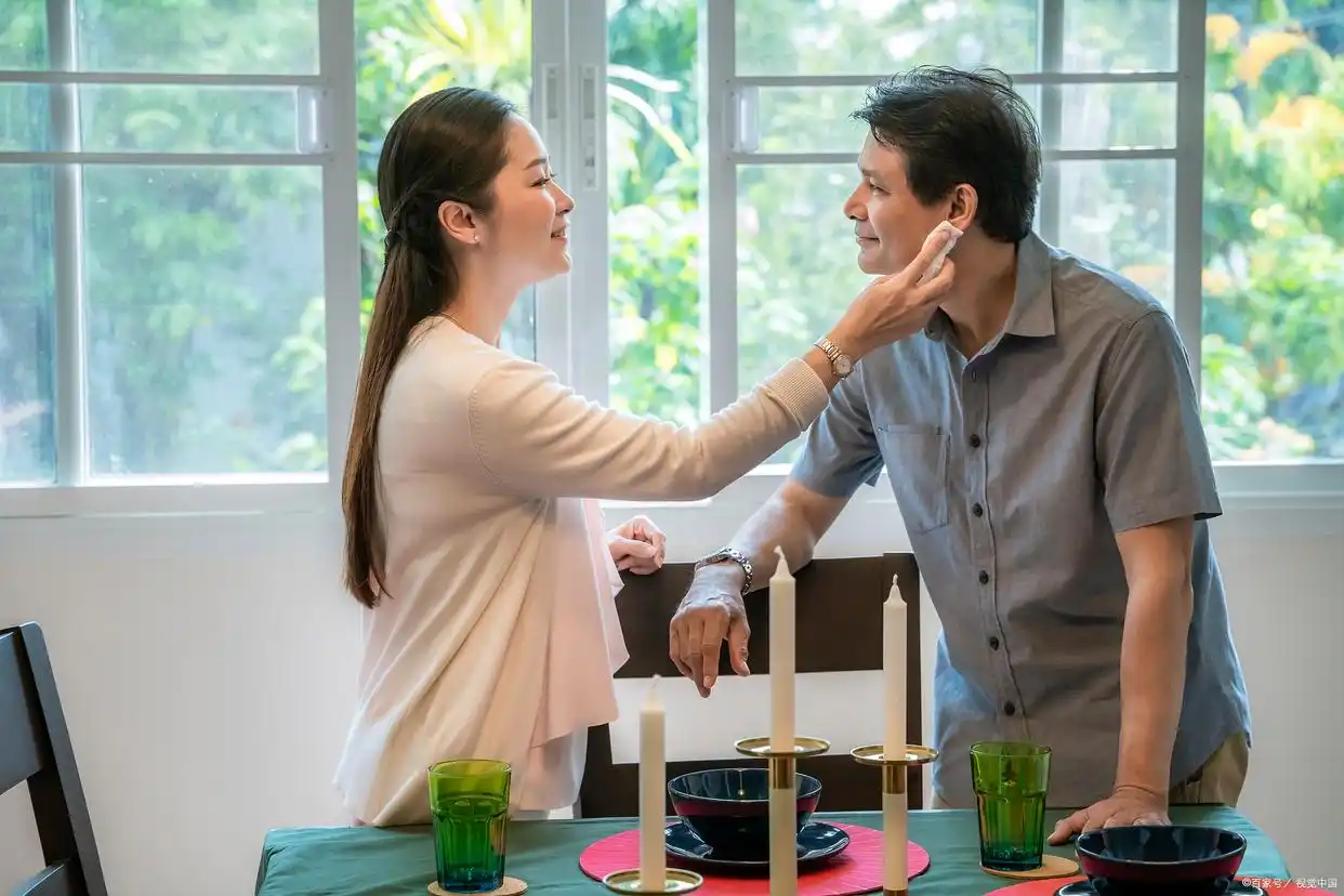 喜欢一个女孩又不敢表白怎么办？