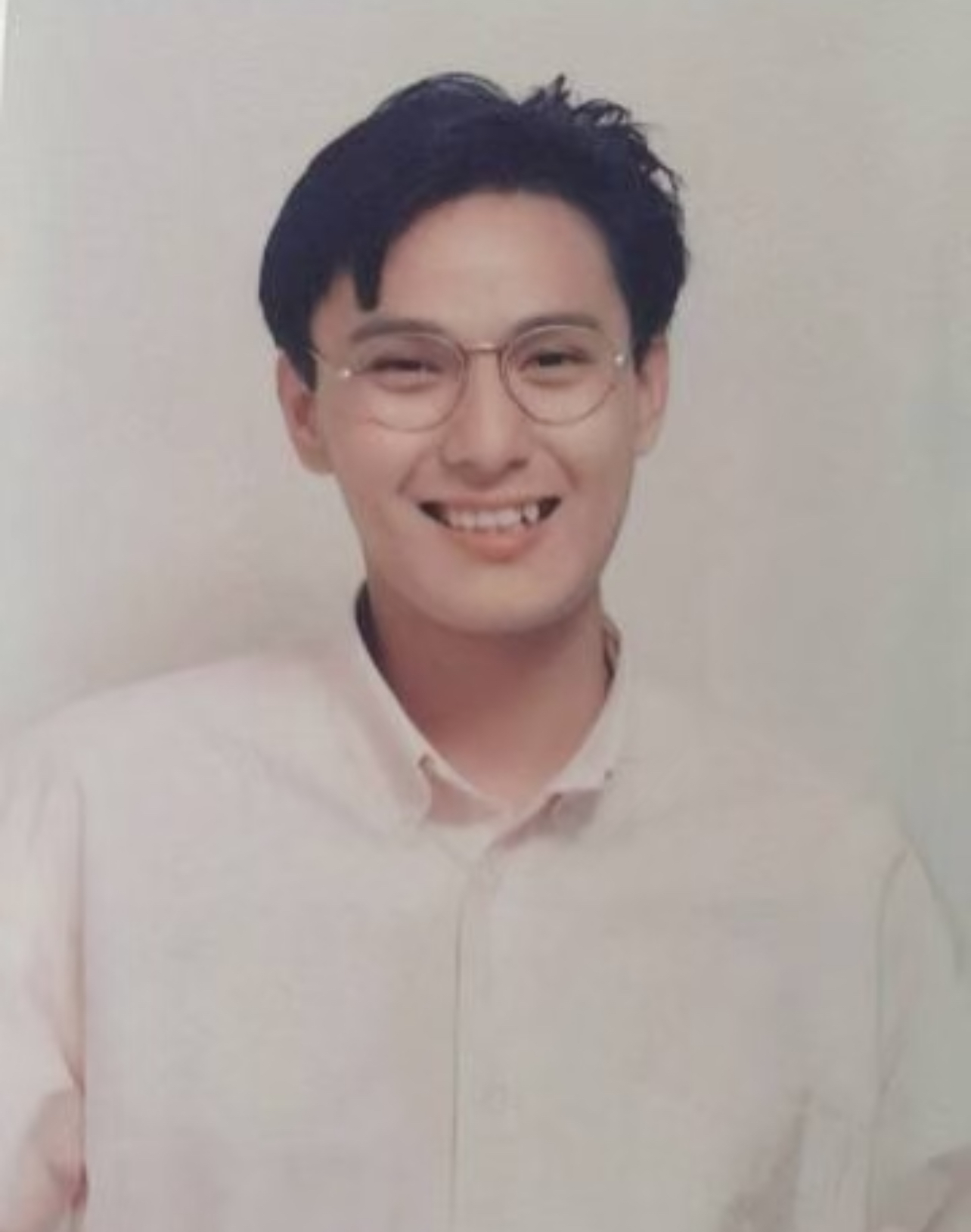 被十八线嘉宾嘲过气，"情歌王子"张信哲，透露57岁至今不娶的原因