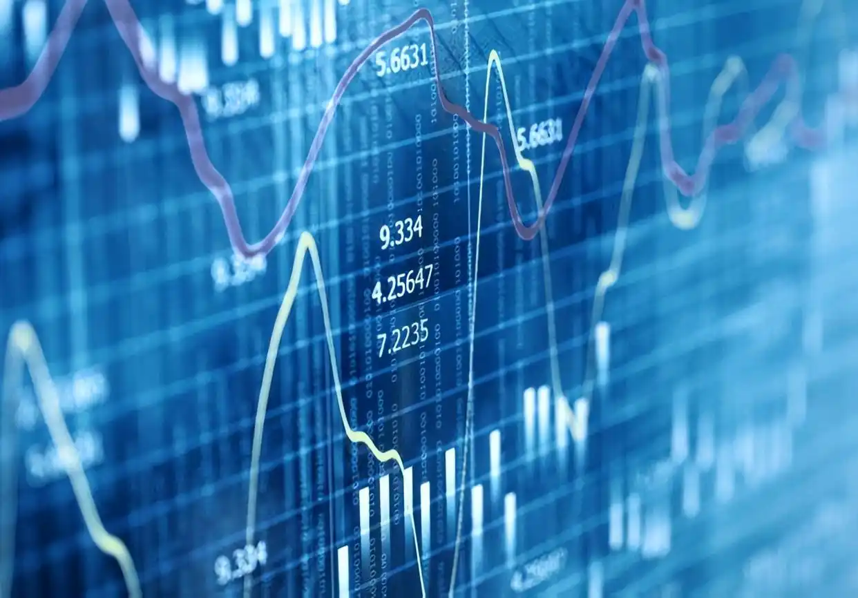 主力操盘全揭秘：从建仓到出货，三线扭转教你一眼看穿！