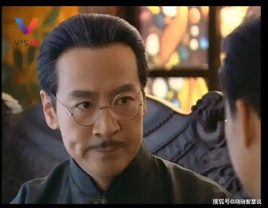 金家塌了她稳了，程慧厂的励志：《金粉世家》里不靠男人的活法太飒
