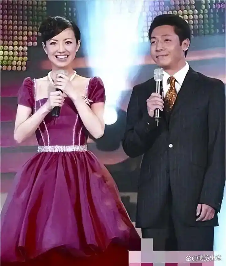 央视颜值天花板涂经纬，与撒贝宁同居 4 年转身嫁富商，今现状令人唏嘘