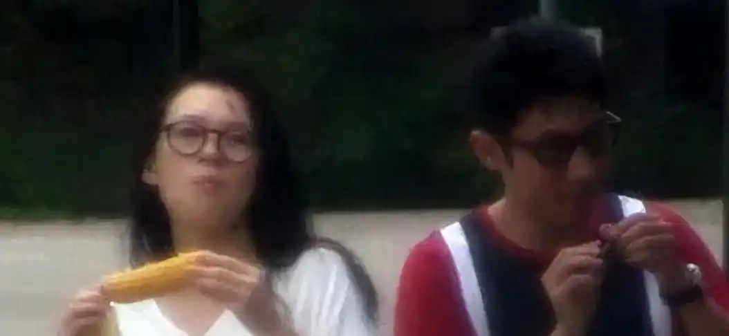这一次，爱情事业双丰收的撒贝宁，彻底撕开了涂经纬的尴尬处境