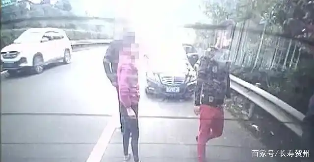 年底“碰瓷党”在贺州出招了，大宝教你如何一招制敌！
