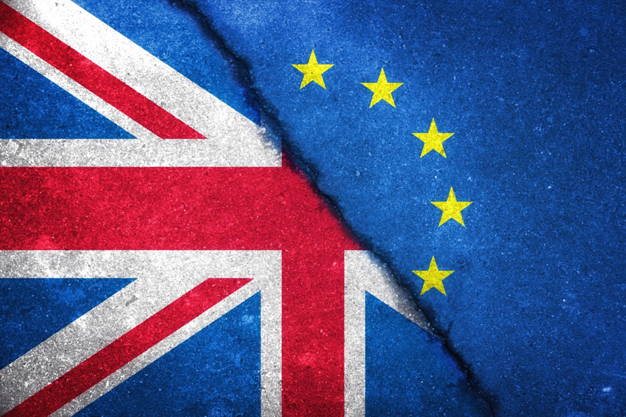 公投脱欧十年整，英国到底是赚了，还是亏了？