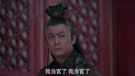 碰瓷党遇上女司机,别以为不敢撞你,男子当场被活活撞飞!