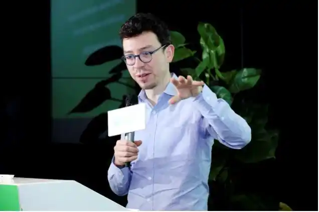 点击“我不是机器人”后，网站到底怎么知道你真的是人？