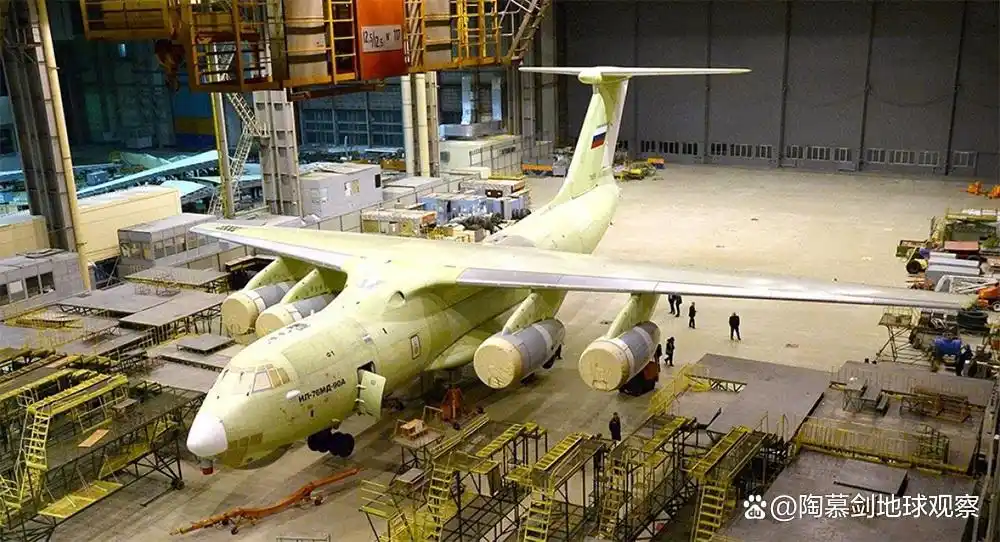 2025年俄军新伊尔-76运输机产量达到高峰，一年造出了七架