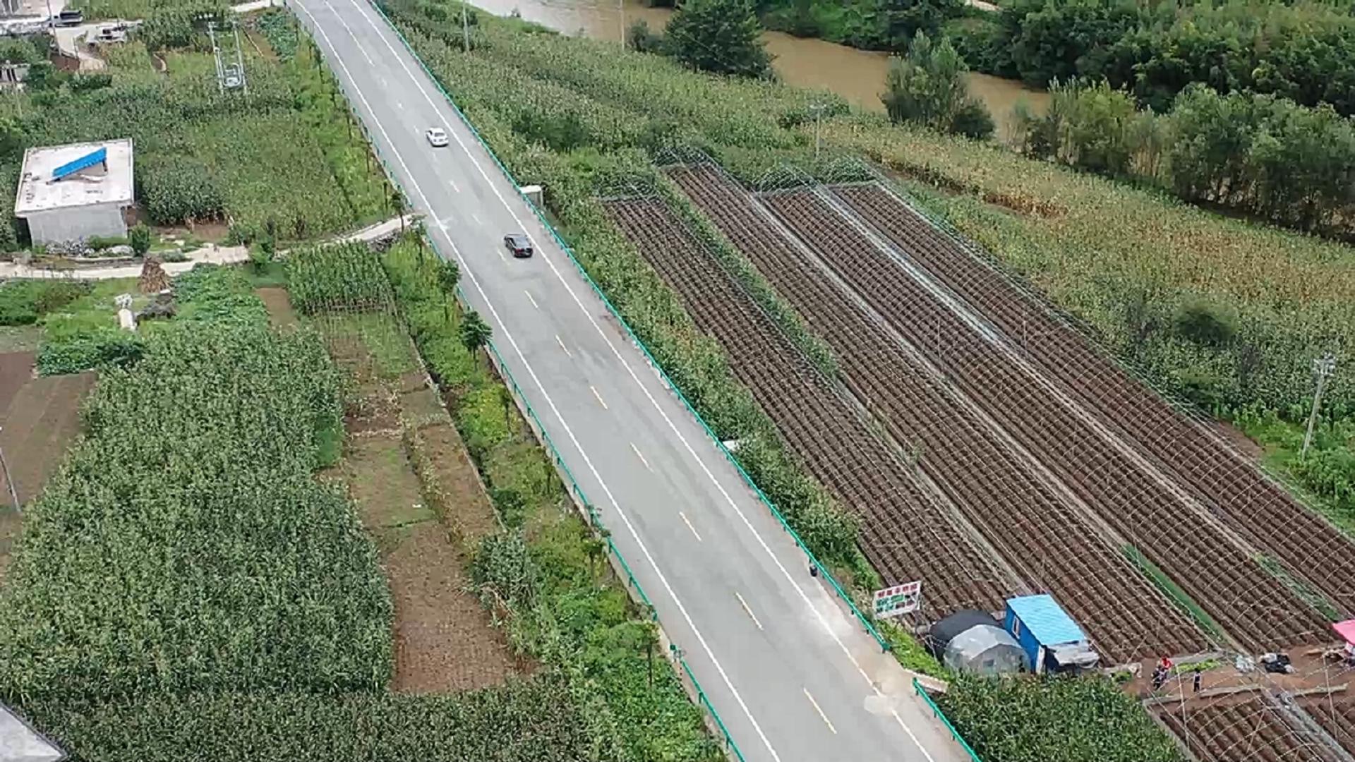 美丽家园·美丽庭院｜2022模范乡村示范点——六盘水市海螺村，交通铺就小康路