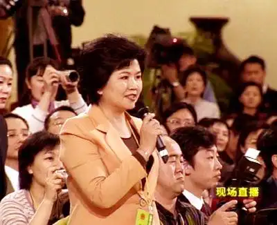 《新闻联播》前主播邢质斌:与初恋丈夫相爱一生